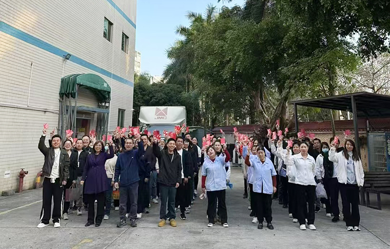 春节的喜庆气氛仍未消散，新的征程已然拉开序幕。今日正式开工啦！！