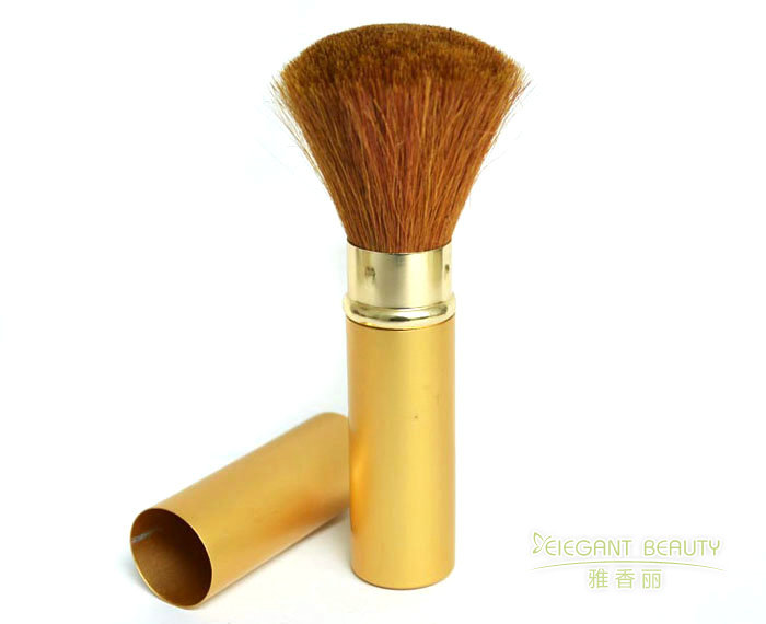 化妆刷定制中的材质革命：从功能到艺术的跨界组合