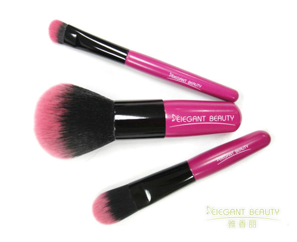 成套化妆刷的刷毛植毛密度与抓粉力量化标准解析