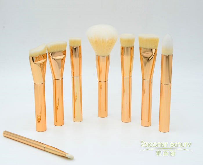 如何辨别化妆刷的好坏？从材质到工艺的终极指南