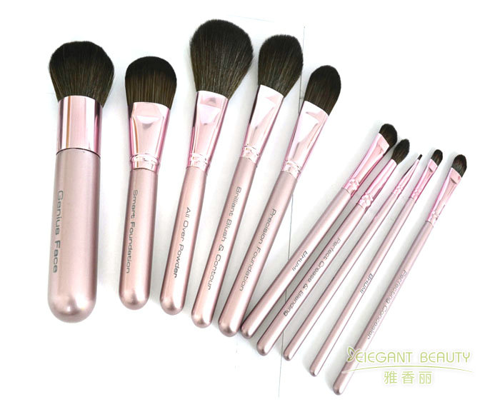 成套化妆刷与妆容质感：如何用刷子打造高级感妆容